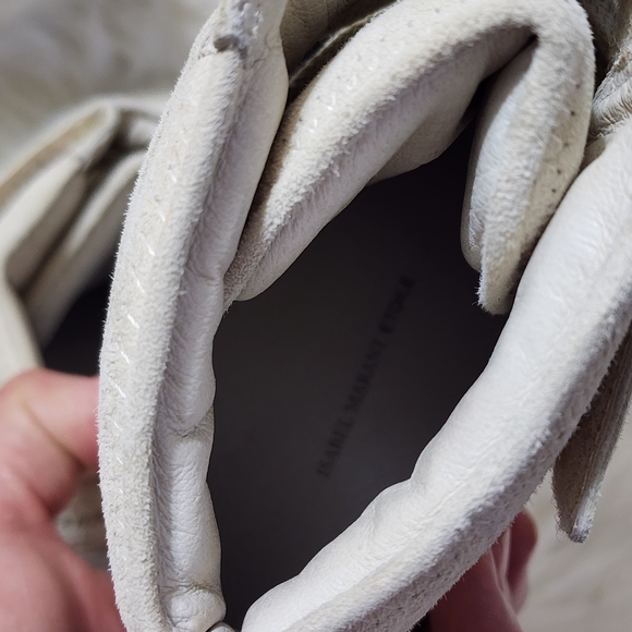 Isabel Marant Étoile Cream and Gray Sneakers - Picture 6 of 8